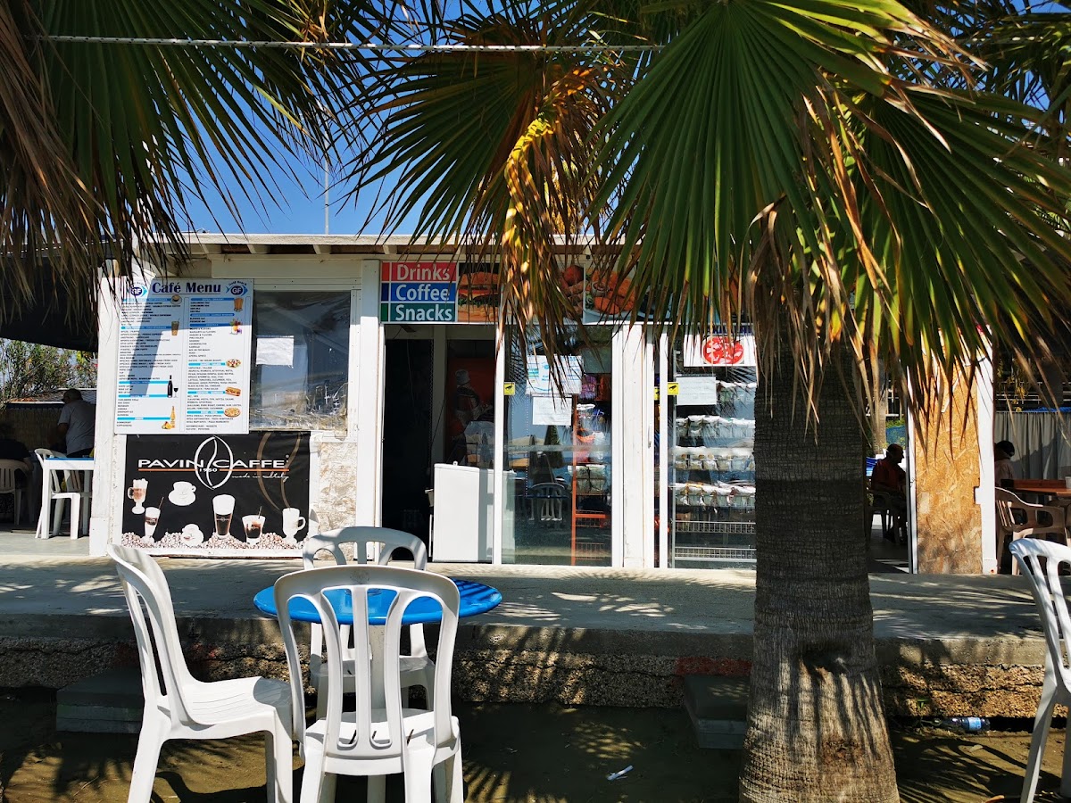Goldfish Cafe
